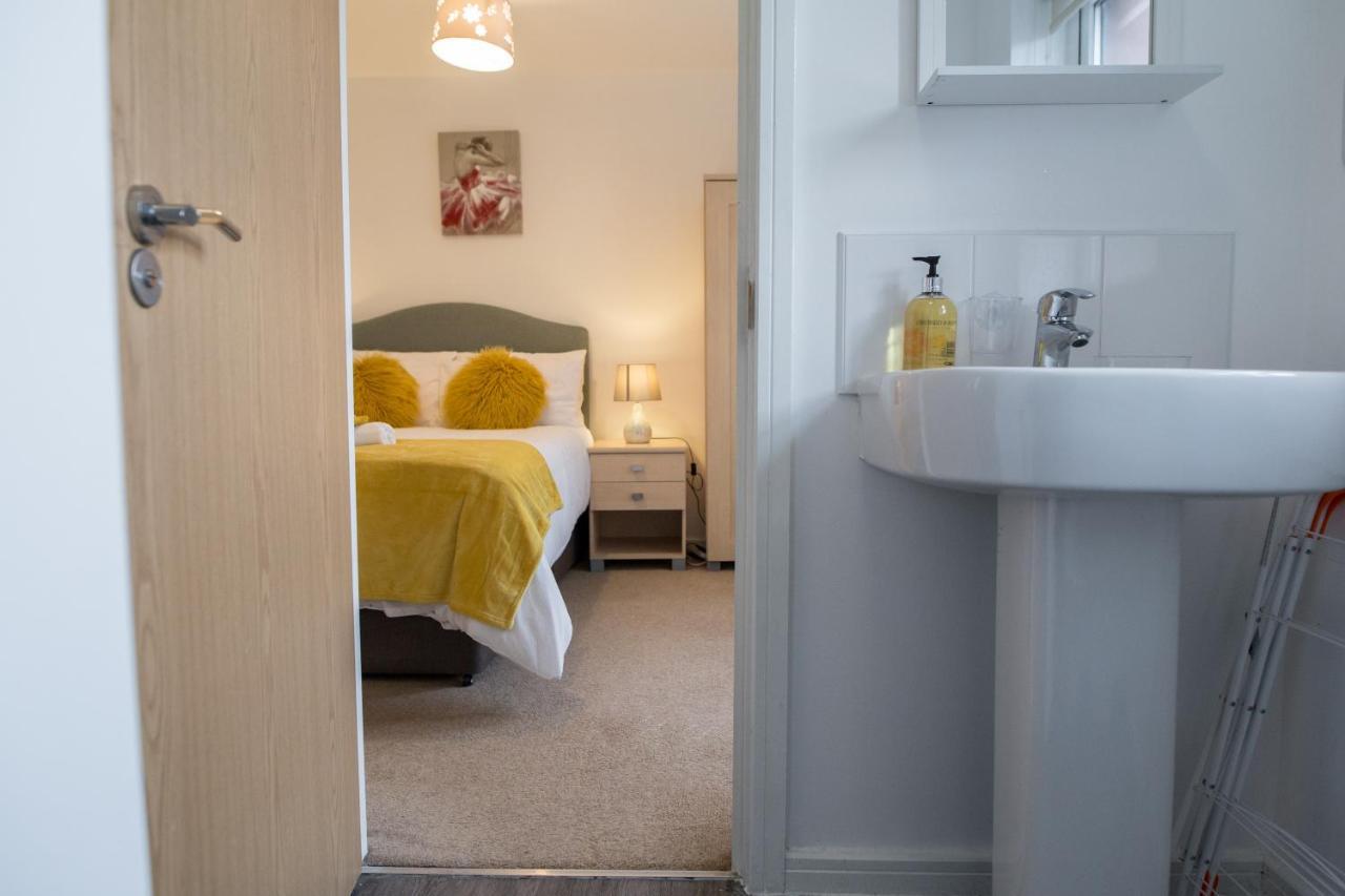 Ferienwohnung Alban Townhouse Manchester Exterior foto