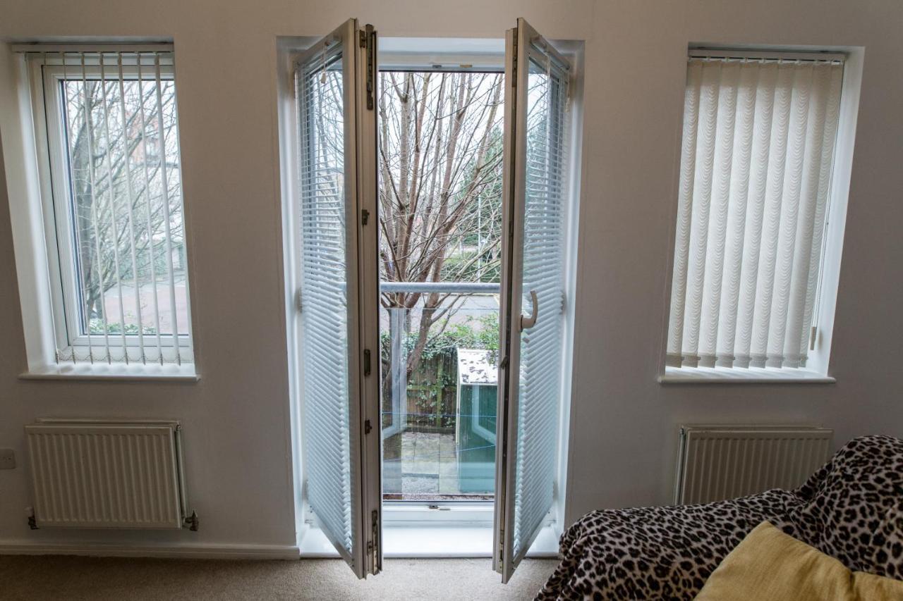 Ferienwohnung Alban Townhouse Manchester Exterior foto